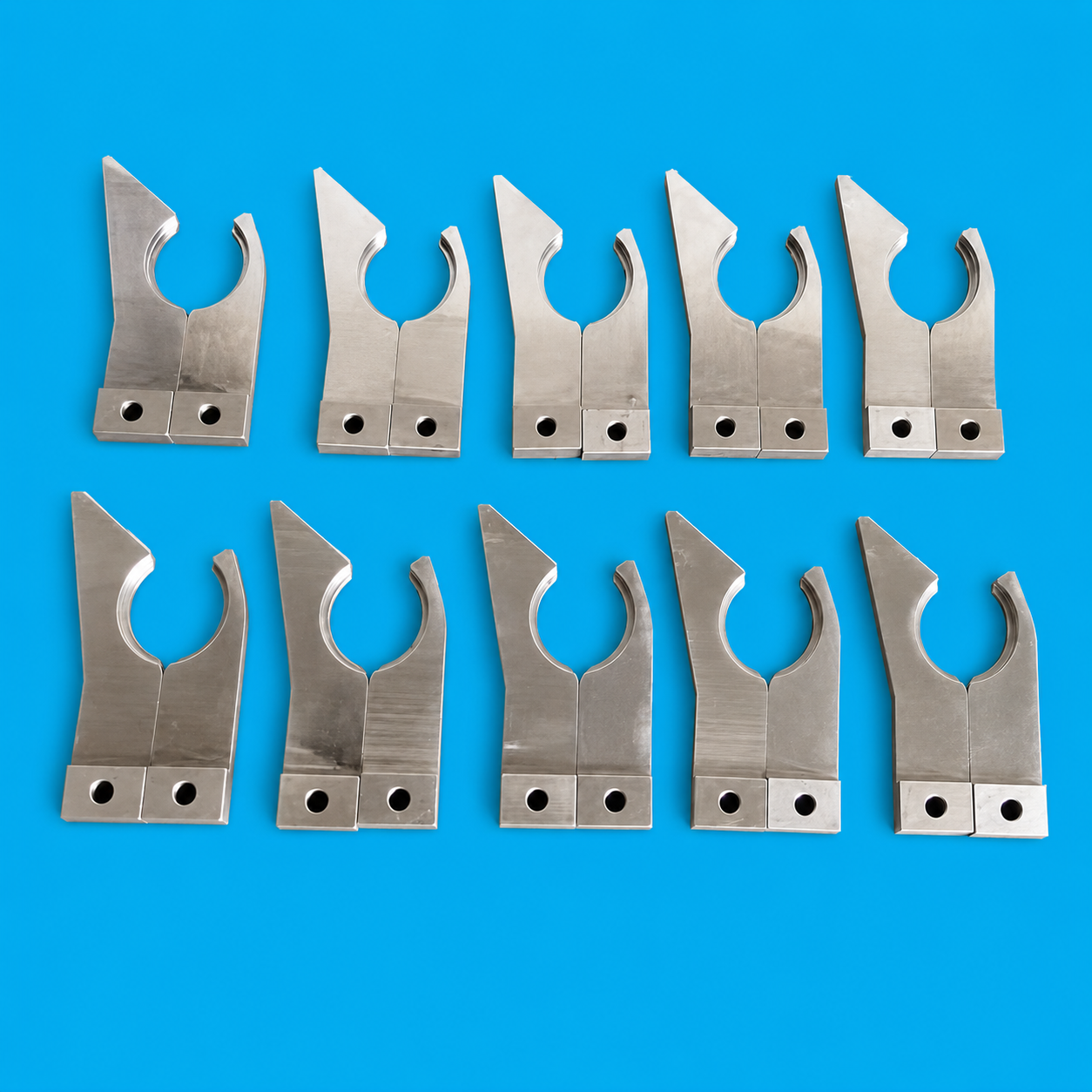Blow molding gripper